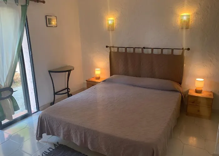 Et Tables D'hotes Zelia & Jacques Berquez בית הארחה פיאנוטולי-קלדרלו