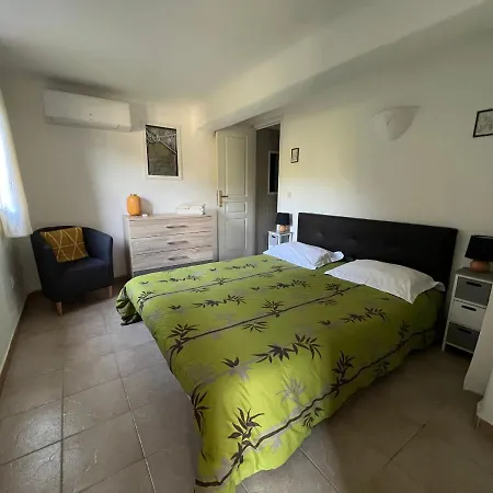 Et Tables D'hotes Zelia & Jacques Berquez Pensionat