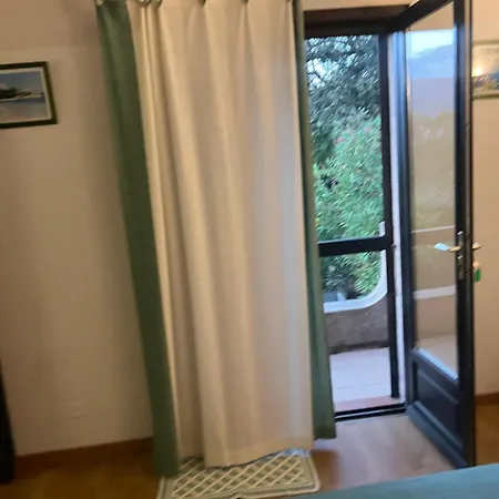 Pensionat Et Tables D'hotes Zelia & Jacques Berquez 3*