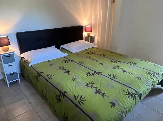 Gæstehus Et Tables D'hotes Zelia & Jacques Berquez Pianottoli-Caldarello (Corsica)